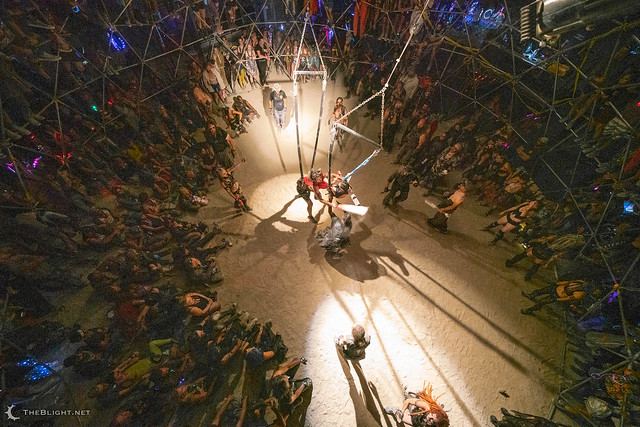 Vue du dessus du Thunderdome.